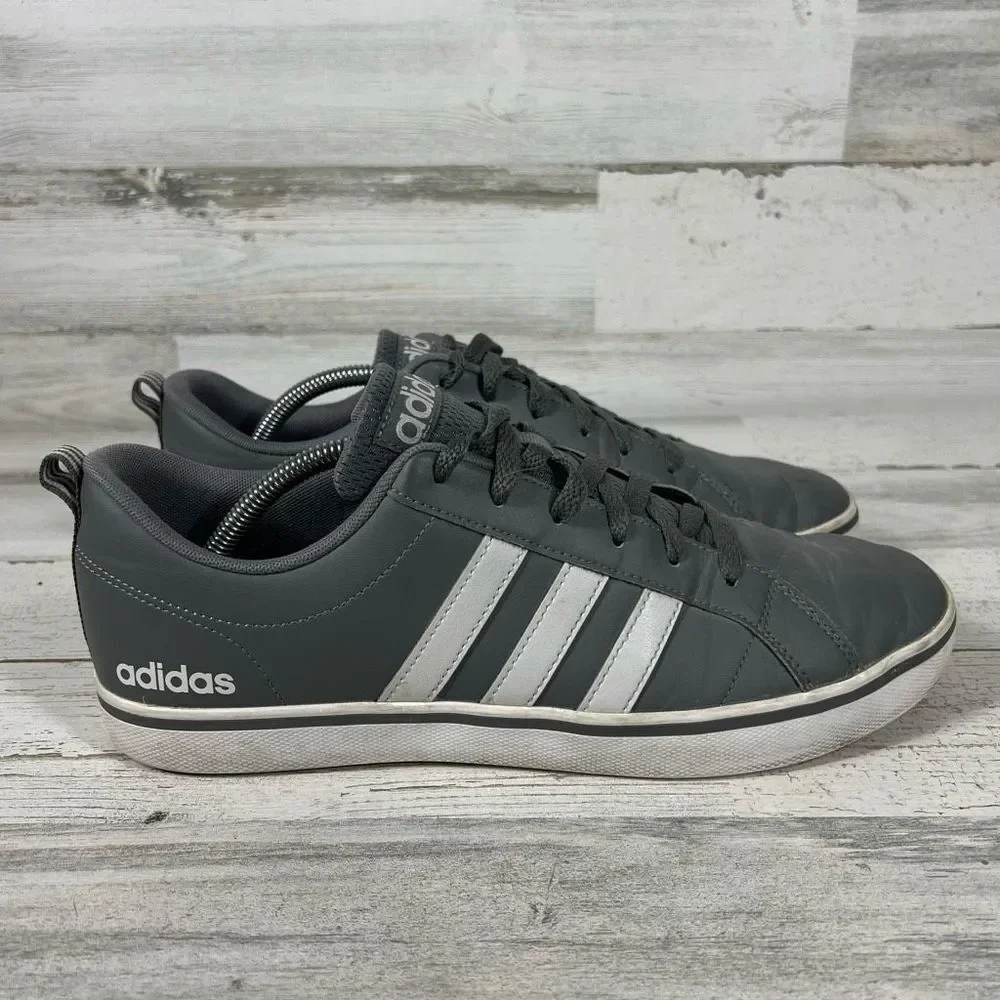 ‎Assistant Mens 10.5